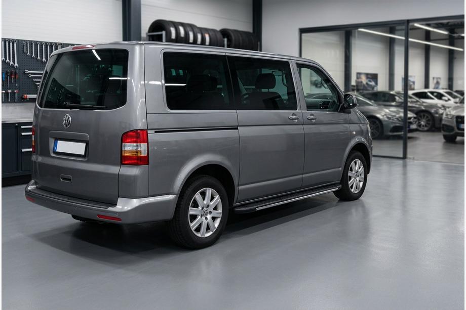 Volkswagen T5 Transporter 2003–2010 Boční prahy Bosphorus Grey (2 ks, hliník) Krátký rozvor Image