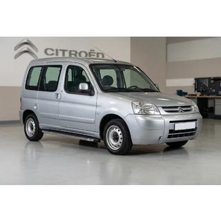 Boční nášlapy BlackLine (2 ks, hliník) Citroen Berlingo 1996–2008 fotografie 1