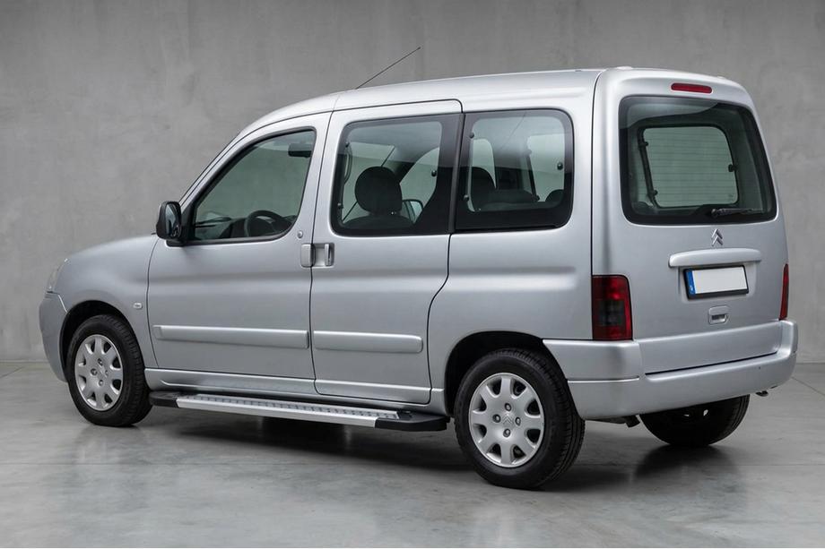 Citroen Berlingo 1996–2008 Boční prahy New Vision Grey (2 ks., hliník) Image