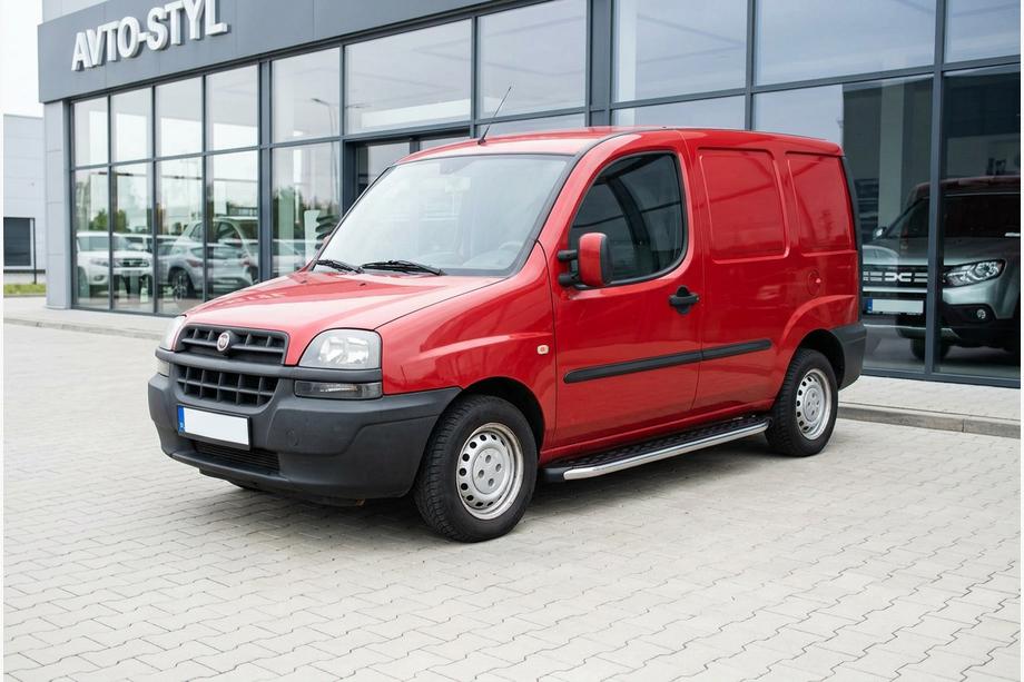 Fiat Doblo I 2001–2005 Boční nášlapy BlackLine (2 ks, hliník) Image