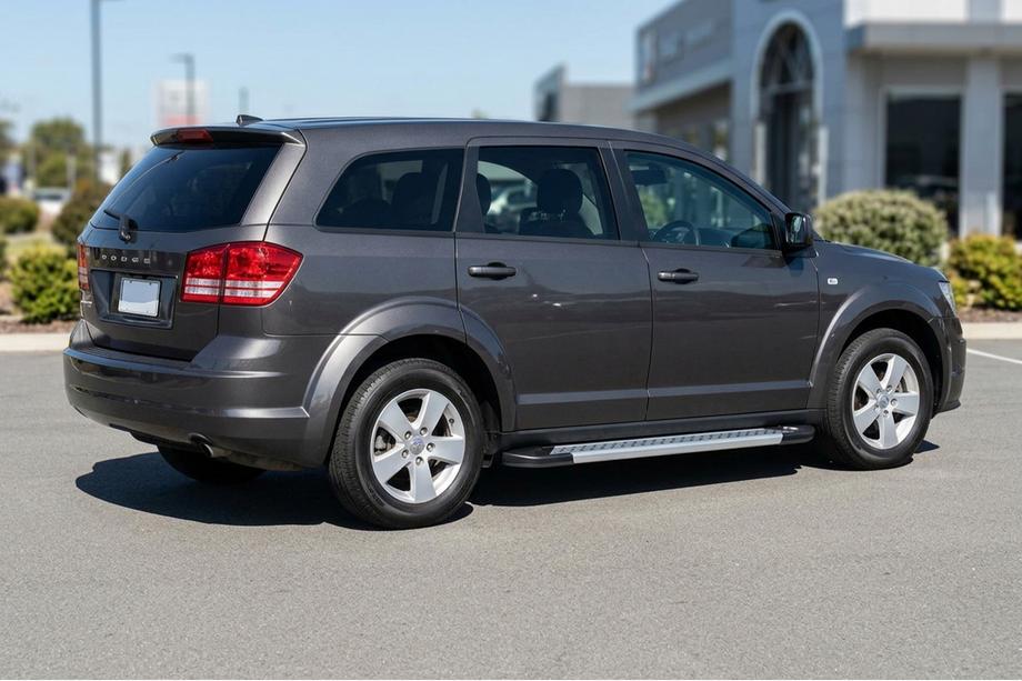 Fiat Freemont 2011–2016 Boční prahy New Vision Grey (2 ks., hliník) Image