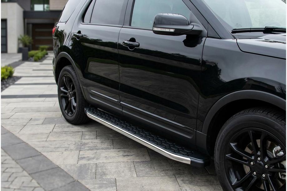 Ford Explorer 2011–2019 Boční nášlapy BlackLine (2 ks, hliník) Image