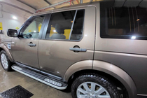 Land Rover Discovery IV 2009–2017 Boční nášlapy Tayga V2 (2 ks, hliník) fotografie 4