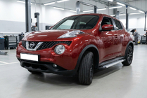 Nissan Juke 2010–2019 Boční prahy New Vision Grey (2 ks., hliník) fotografie 1