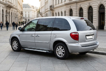 Chrysler Voyager 2001–2007 Boční nášlapy Line (2 ks, hliník) fotografie 1