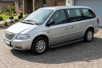 Chrysler Voyager 2001–2007 Boční nášlapy Tayga Black (2 ks, hliník) fotografie 1