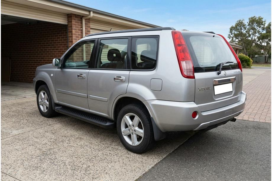 Nissan X-trail T30 2002–2007 Boční nášlapy Allmond Black (2 ks, hliník) Image