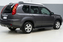 Nissan X-trail T31 2007–2014 Boční nášlapy Tayga Black (2 ks, hliník) fotografie 1