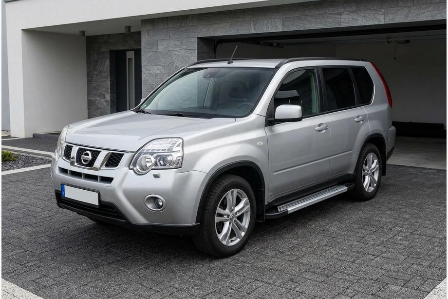 Nissan X-trail T31 2007–2014 Boční prahy New Vision Grey (2 ks., hliník) Image