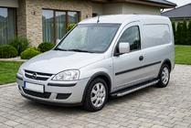 Opel Combo 2002–2012 Boční nášlapy BlackLine (2 ks, hliník) fotografie 1