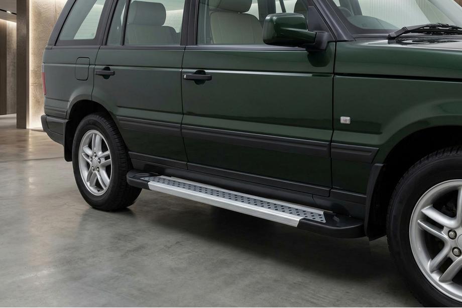 Range Rover II P38A 1997–2002 Boční prahy New Vision Grey (2 ks., hliník) Image