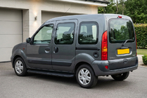 Renault Kangoo 1998–2008 Boční nášlapy Tayga Black (2 ks, hliník) fotografie 1