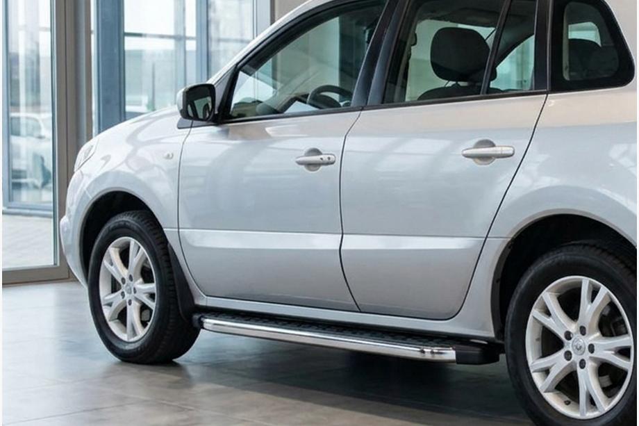 Renault Koleos 2008–2016 Boční nášlapy BlackLine (2 ks, hliník) Image