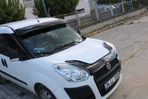 Opel Combo 2012–2018 Sluneční kšilt na čelní sklo (černý lesk, 5 mm) fotografie 13
