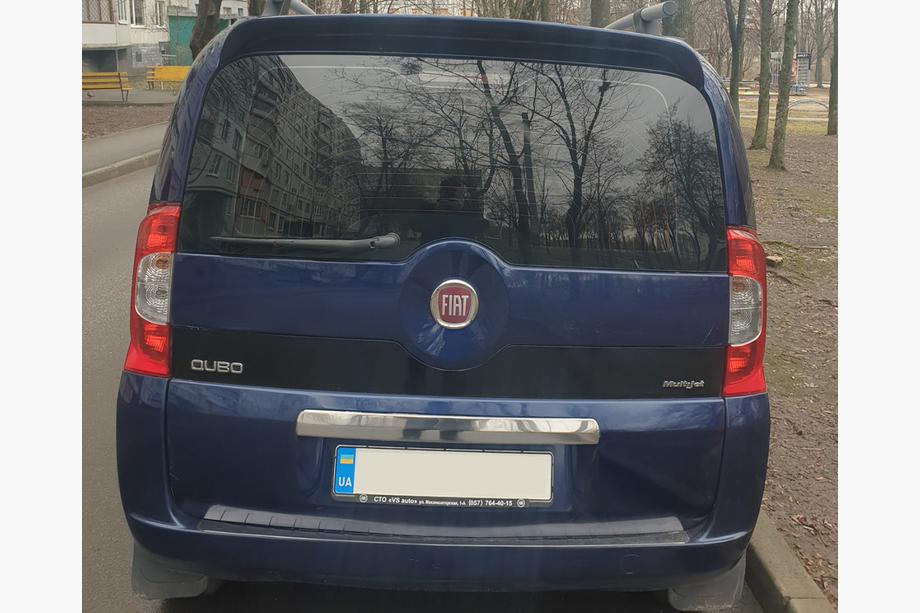 Fiat Fiorino/Qubo 2008–2024 Nerezová lišta nad SPZ OmsaLine – italská nerezová ocel Image