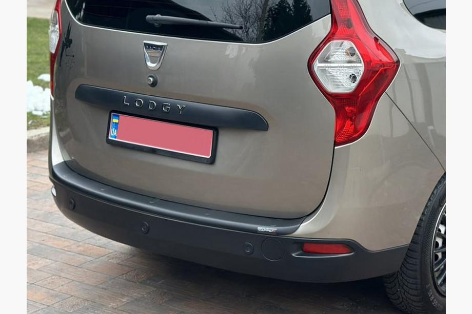 Dacia Lodgy 2012–2022 Nástavec zadního nárazníku EuroCap (ABS) Fotografie 3