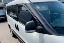 Opel Combo 2012–2018 Okenní deflektory vkládací (2 ks, HIC) fotografie 1