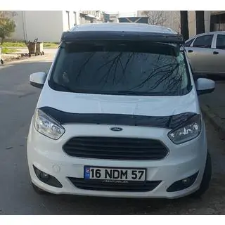 Sluneční kšilt na čelní sklo (černý lesk, 5 mm) Ford Courier 2014–2023 fotografie 3