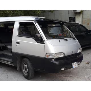 Sluneční kšilt na čelní sklo (černý lesk, 5 mm) Hyundai H100 fotografie 2