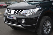 Mitsubishi L200 2015–2024 Deflektor kapoty (2015-2019, EuroCap) fotografie 3