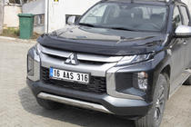 Mitsubishi L200 2015–2024 Deflektor kapoty (2019+, EuroCap) fotografie 12