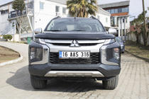 Mitsubishi L200 2015–2024 Deflektor kapoty (2019+, EuroCap) fotografie 14