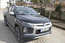 Mitsubishi L200 2015–2024 Deflektor kapoty (2019+, EuroCap) fotografie 16