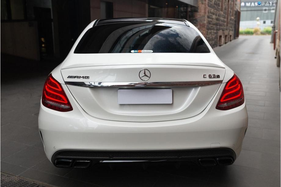 Mercedes C-Class W205 2014–2021 Sada bodykitu s kompletním zadním nárazníkem (AMG C63-designs 2014-2018) Fotografie 15