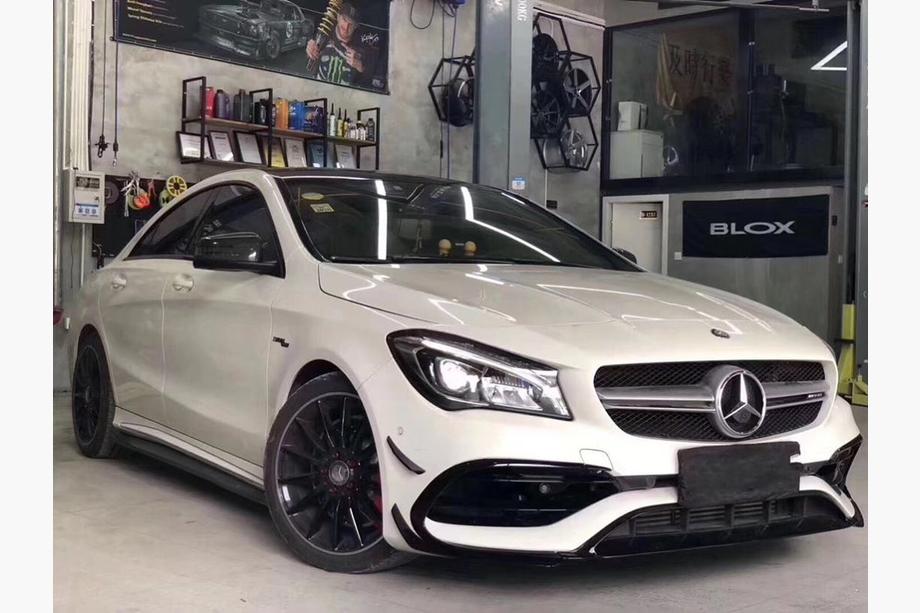 Mercedes CLA C117 2013–2019 Sada body kitu (AMG) Fotografie 5