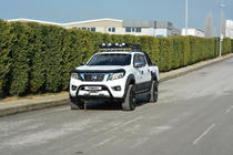 Nissan Navara/NP300 2016– Deflektor kapoty (EuroCap) fotografie 4