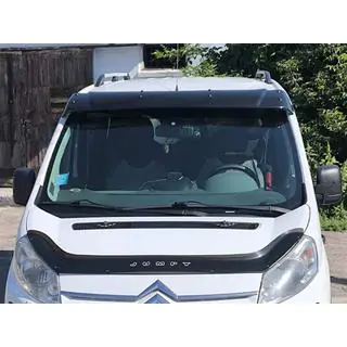 Sluneční kšilt na čelní sklo (černý lesk, 5 mm) Citroen Jumpy 2007–2017 fotografie 1