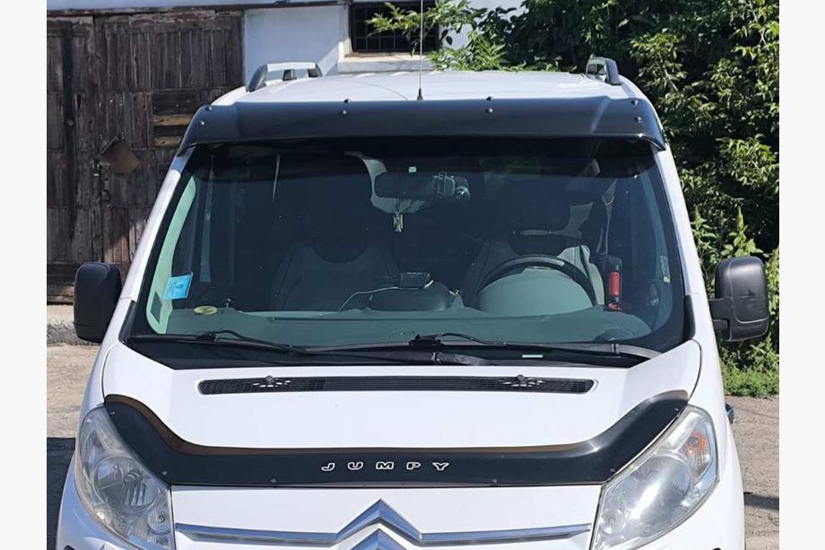 Citroen Jumpy 2007–2017 Sluneční kšilt na čelní sklo (černý lesk, 5 mm) Image