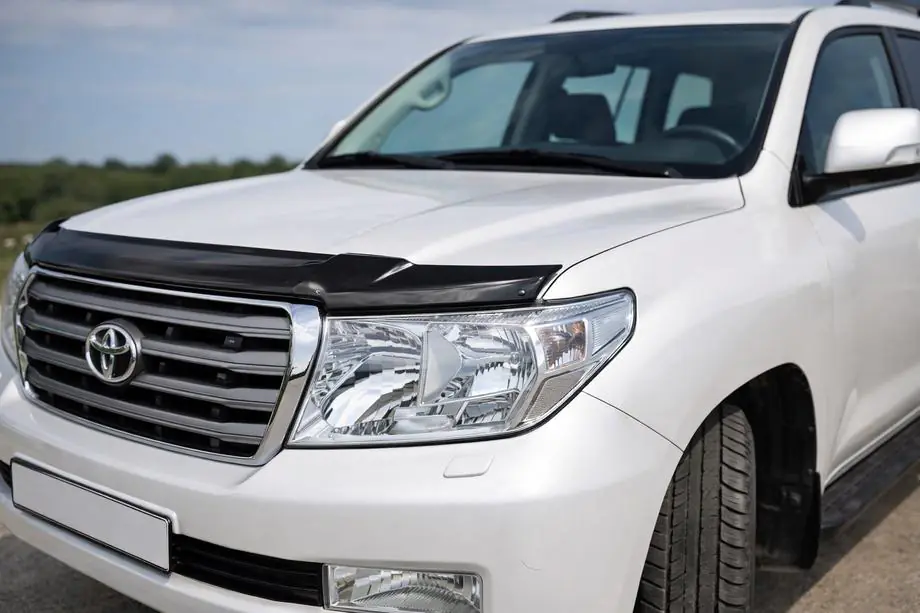 Toyota Land Cruiser 200 2007–2021 Deflektor kapoty 2007-2015 (EuroCap) Image