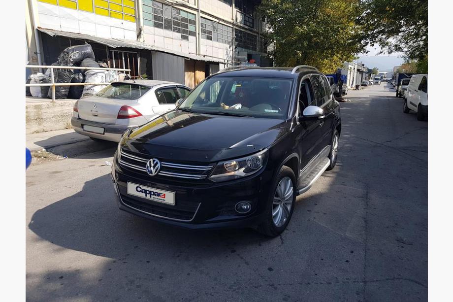 Volkswagen Tiguan 2007–2016 Deflektor kapoty (EuroCap) Fotografie 10
