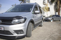 Volkswagen Caddy 2015–2020 Sada lišt a rozšiřovačů lemů blatníků fotografie 8