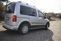 Volkswagen Caddy 2015–2020 Sada lišt a rozšiřovačů lemů blatníků fotografie 48