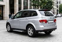 SsangYong Kyron 2005–2014 Boční nášlapy New Vision Grey (2 ks, hliník) fotografie 1