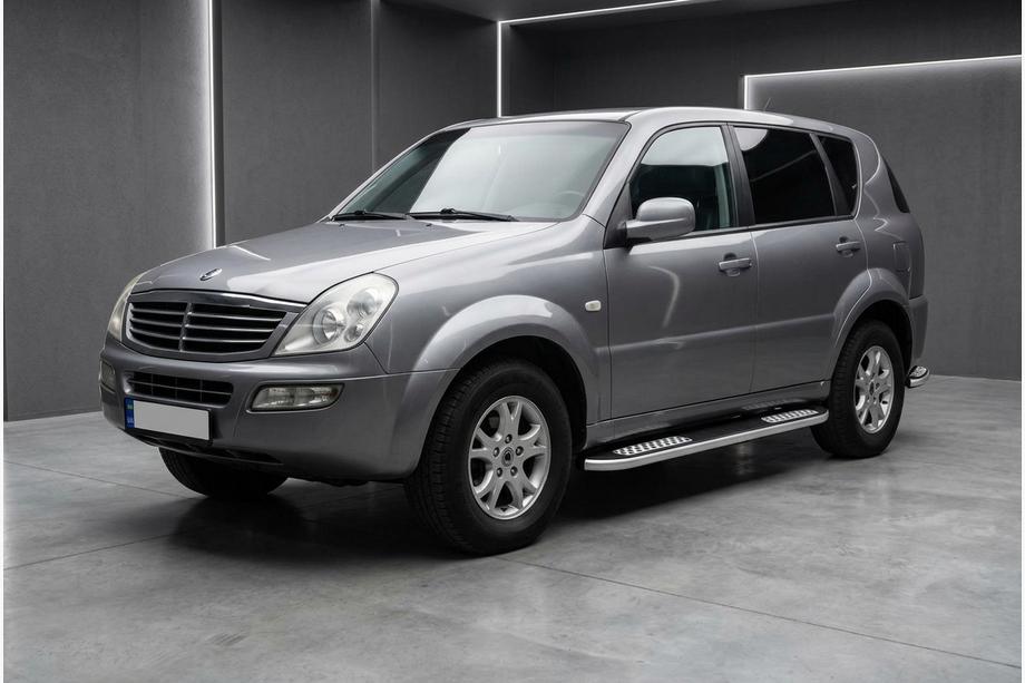 SsangYong Rexton I 2001–2017 Boční nášlapy Tayga V2 (2 ks, hliník) Image
