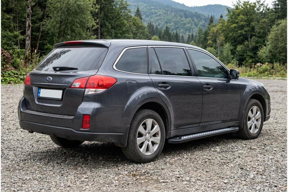 Subaru Outback 2009–2014 Boční nášlapy New Vision Black (2 ks, hliník) Image