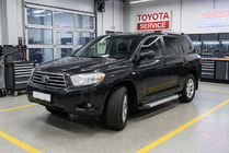 Toyota Highlander 2008–2013 Boční prahy New Vision Grey (2 ks., hliník) fotografie 1
