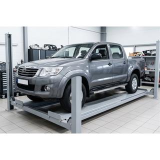 Boční nášlapy BlackLine (2 ks, hliník) Toyota Hilux 2006–2015 fotografie 1