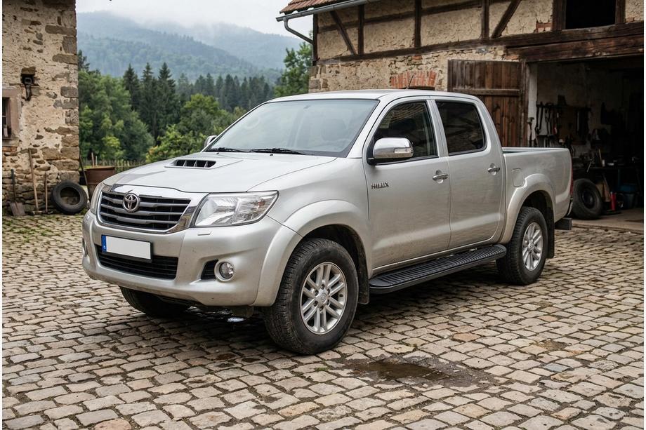 Toyota Hilux 2006–2015 Boční nášlapy Tayga Black (2 ks, hliník) Image