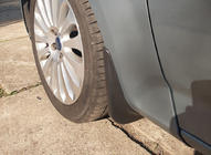 Ford Mondeo 2008–2014 Zástěrky Premium (4 ks) fotografie 6