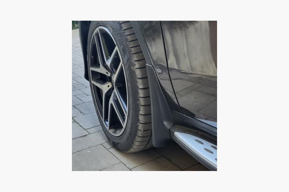 Mercedes GLE Coupé C292 2015–2019 Lapače nečistot Premium s prahy (4 ks) Image