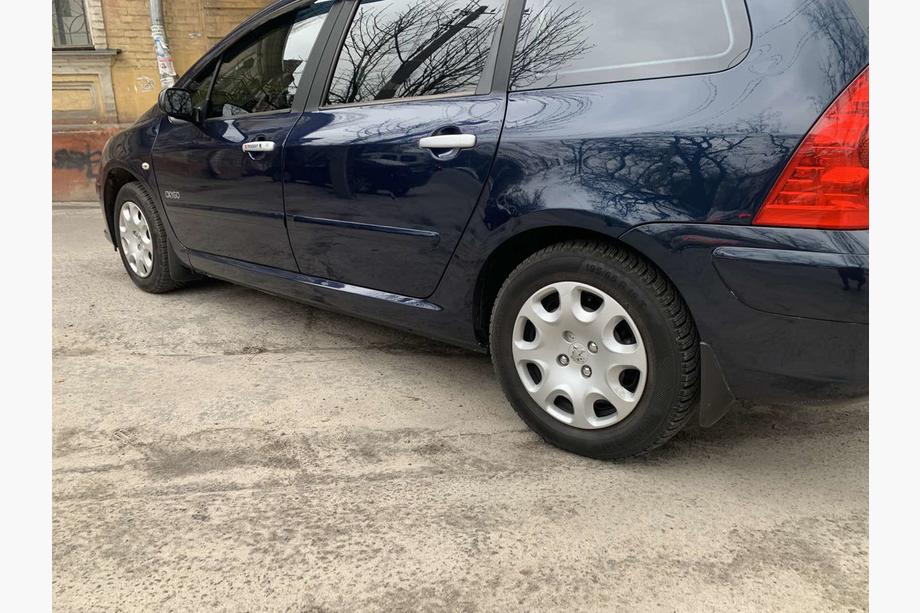 Peugeot 307 2001–2008 Zástěrky Premium (4 ks) Image