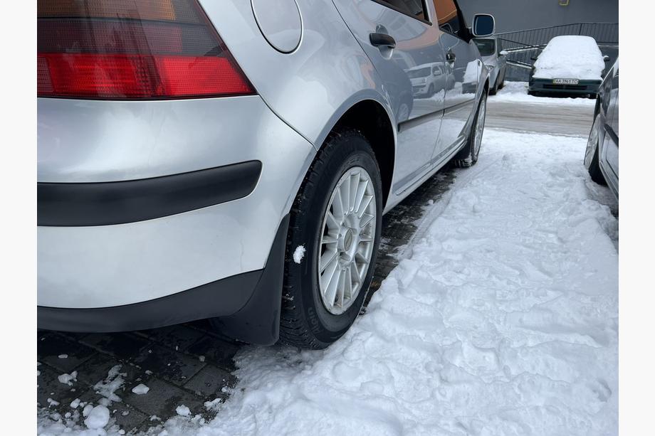 Volkswagen Golf 4 1997–2006 Zástěrky Premium (HB, sada 4 ks) Image