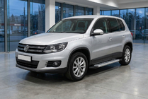 Volkswagen Tiguan 2007–2016 Boční prahy New Vision Grey (2 ks., hliník) fotografie 1
