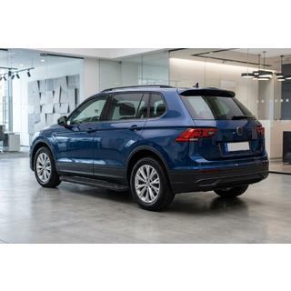 Boční nášlapy RedLine Black (2 ks, hliník) Volkswagen Tiguan 2016–2023 fotografie 1