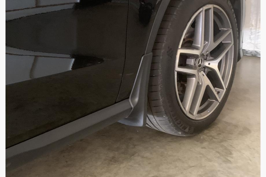 Mercedes GLE Coupé C292 2015–2019 Prémiové zástěrky bez prahů (4 ks) Image