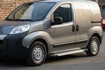 Peugeot Bipper 2008–2017 Boční prahy New Vision Grey (2 ks., hliník) fotografie 1